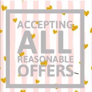 🌻🌻🌻Bundle up and save🌻🌻🌻